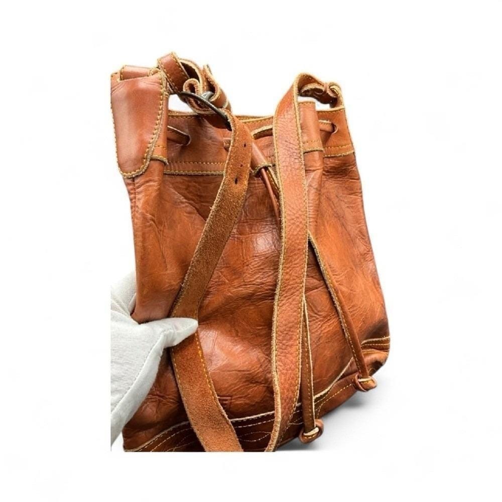 Rare Frye Vintage Cognac Leather Drawstring Bucket Bag Crossbody DB501 Mexico - Picture 3 of 15